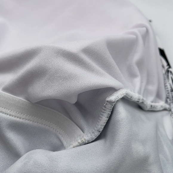 Aqua Couture Black & White Curvy Adjustable Straps Removable Pads Swimsuit - 3X - Picture 8 of 14